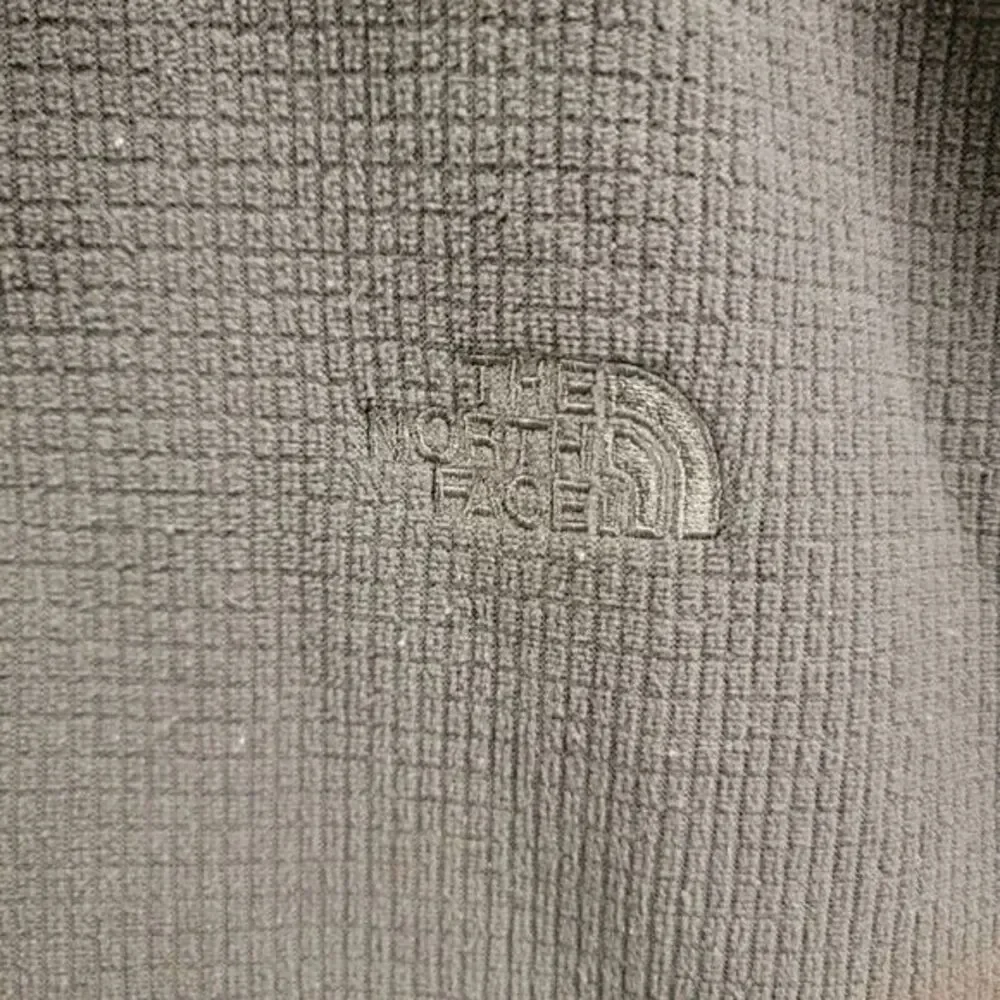 The North Face ¼ Zip‎ Waffle Fleece Pullover Sweater Men's Size XL Gray